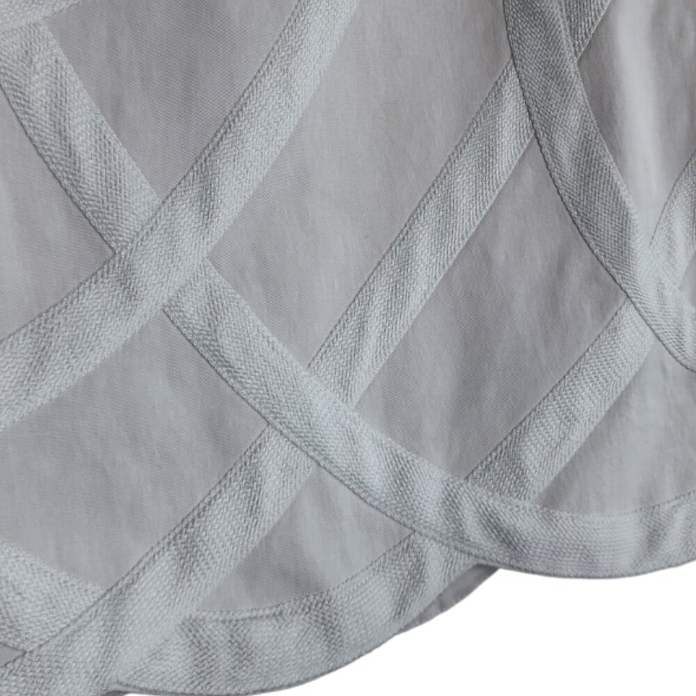 Worth White Skirt with Dressy Scalloped Detail Gorgeous 4 - Picture 3 of 7